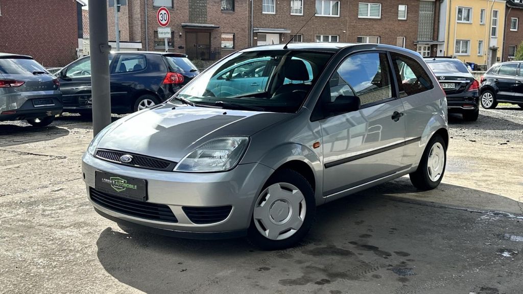 Ford Fiesta 176.118 km 1.750 &euro; Mönchengladbach 41238