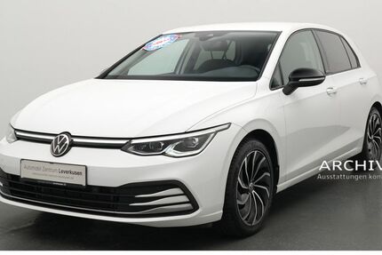 VW Golf 32.664 km 24.988 &euro; Leverkusen 51379