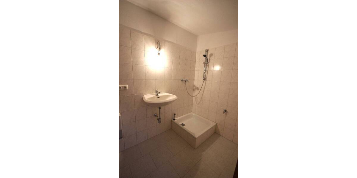 Etagenwohnung Mönchengladbach Windberg - 2 Zimmer, 75 m&sup2;, 600&euro; | Angebot:26246799