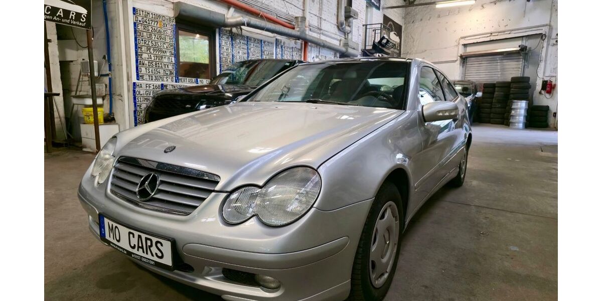 Mercedes-Benz C 180 130.000 km 3.490 &euro; Ratingen 40878
