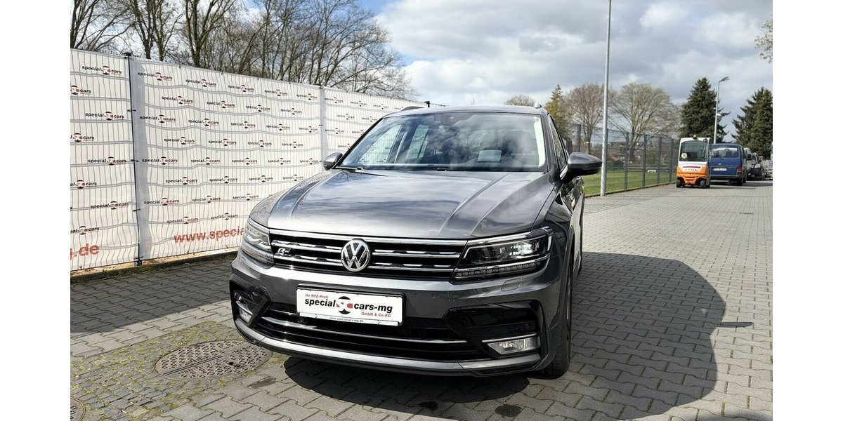VW Tiguan R-Line / 4Motion / Navi / Leder / PANO 210.000 km 17.890 &euro; Mönchengladbach 41066