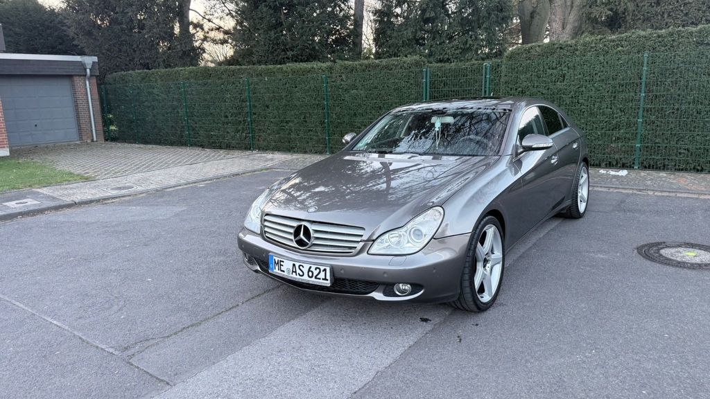 Mercedes-Benz 350 224.000 km 4.600 &euro; Monheim am Rhein 40789
