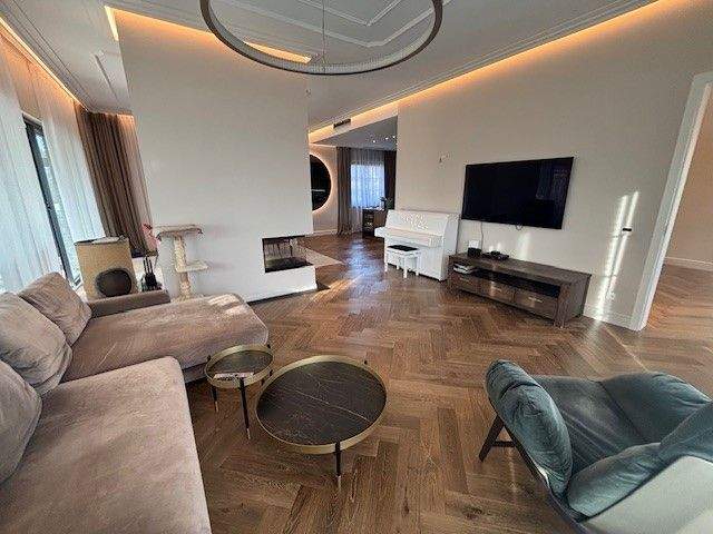 Einfamilienhaus Mönchengladbach Genhodder - 7 Zimmer, 271 m&sup2;, 2.200.000&euro; | Angebot:25837675