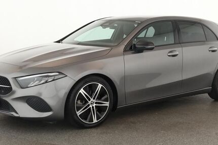 Mercedes-Benz A 250 24.800 km 32.884 &euro; Neuss 41464