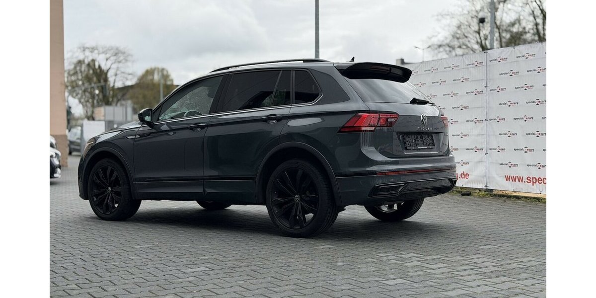VW Tiguan R-Line / 4Motion / Pano / Memory/ Keyless 14.600 km 42.900 &euro; Mönchengladbach 41066