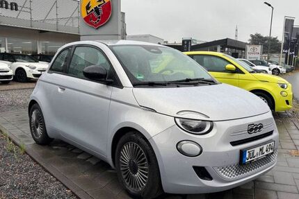 Fiat 500 2.909 km 22.990 &euro; Jülich 52428