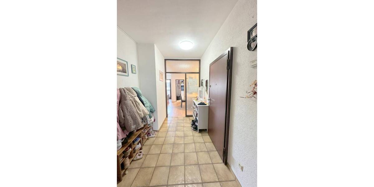 Etagenwohnung Mönchengladbach Rheydt - 4 Zimmer, 95 m&sup2;, 169.000&euro; | Angebot:26080700