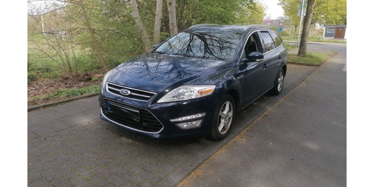 Ford Mondeo 245.000 km 3.500 &euro; Langenfeld 40764