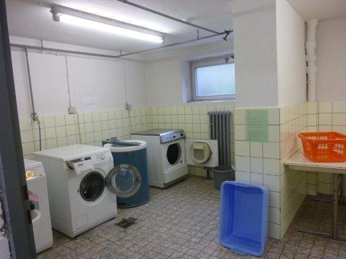 Etagenwohnung Düsseldorf Mörsenbroich - 2 Zimmer, 68 m&sup2;, 280.000&euro; | Angebot:26155922