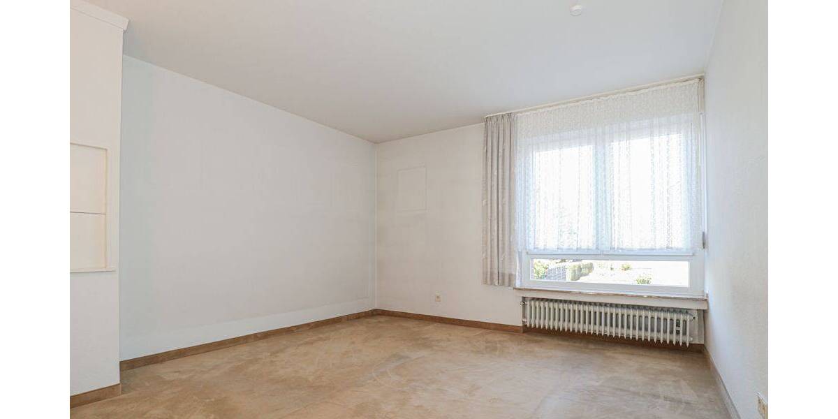 Reihenmittelhaus Neuss / Holzheim Holzheim - 5 Zimmer, 134 m&sup2;, 350.000&euro; | Angebot:26189776