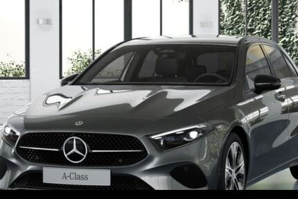 Mercedes-Benz A 200 9.900 km 38.990 &euro; Düsseldorf 40470