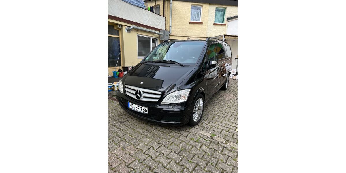 Mercedes-Benz Viano 183.000 km 21.200 &euro; Mönchengladbach 41063
