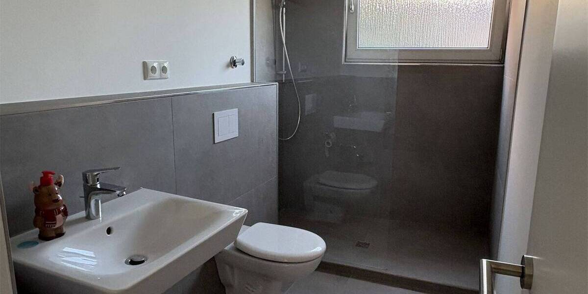 Etagenwohnung Korschenbroich Kleinenbroich - 3 Zimmer, 95 m&sup2;, 298.000&euro; | Angebot:26219868