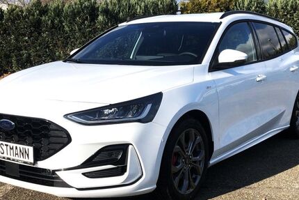 Ford Focus 13.780 km 24.480 &euro; Düsseldorf 40589
