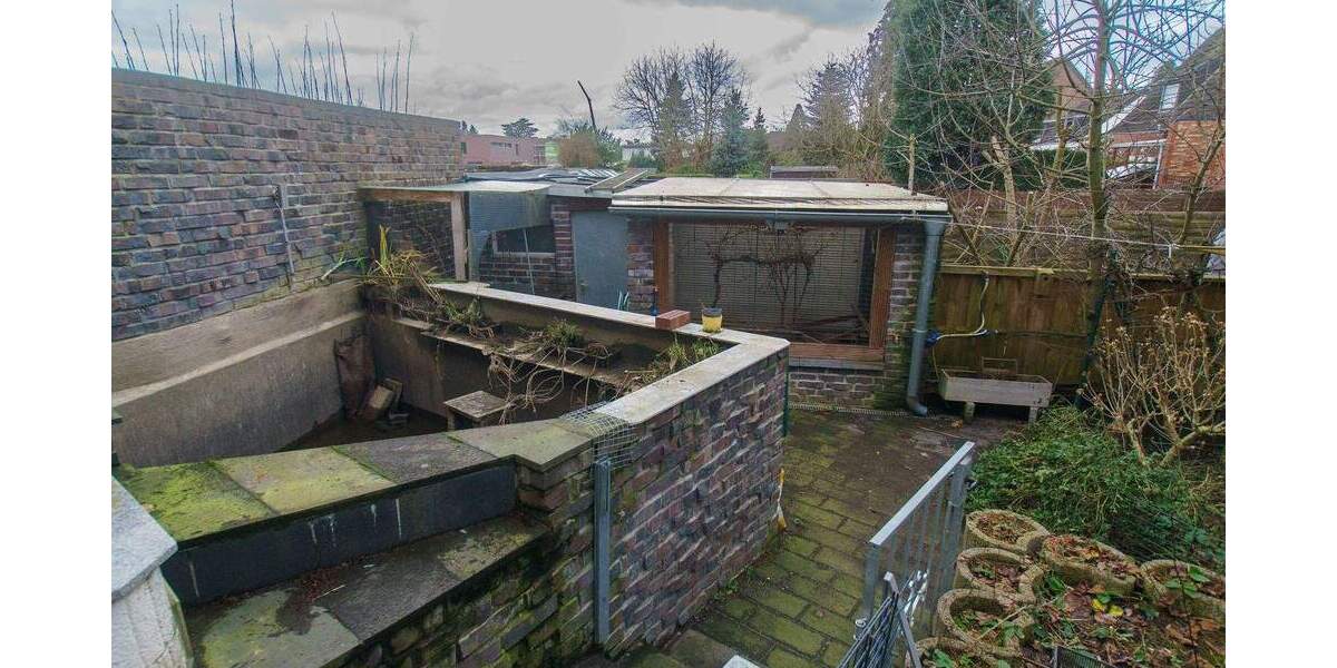 Einfamilienhaus Tönisvorst St. Tönis - 7 Zimmer, 224 m&sup2;, 359.000&euro; | Angebot:25691140