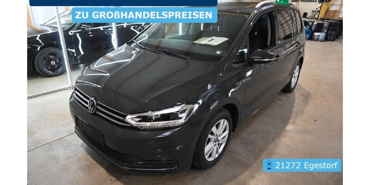 VW Touran 105.028 km 22.590 &euro; Krefeld 47829