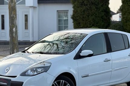 Renault Clio 200.000 km 1.990 &euro; Jülich 52428