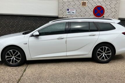 Opel Insignia 149.476 km 7.990 &euro; Hilden 40721