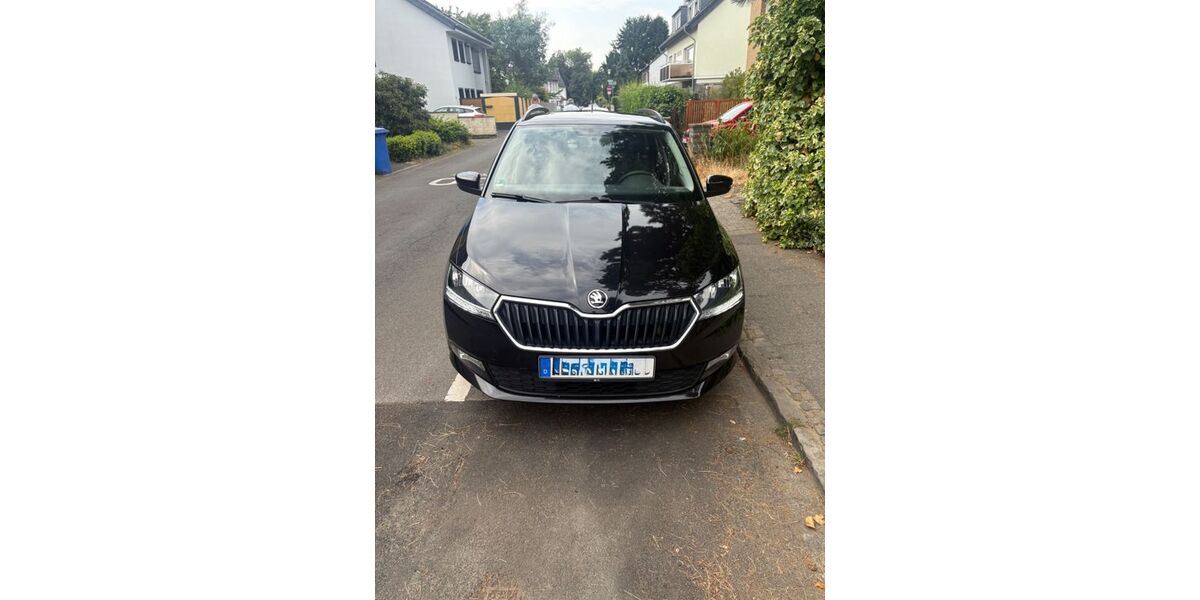 Skoda Fabia 121.000 km 10.490 &euro; Leverkusen 51379