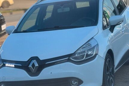 Renault Clio 269.500 km 2.890 &euro; Hückelhoven 41836