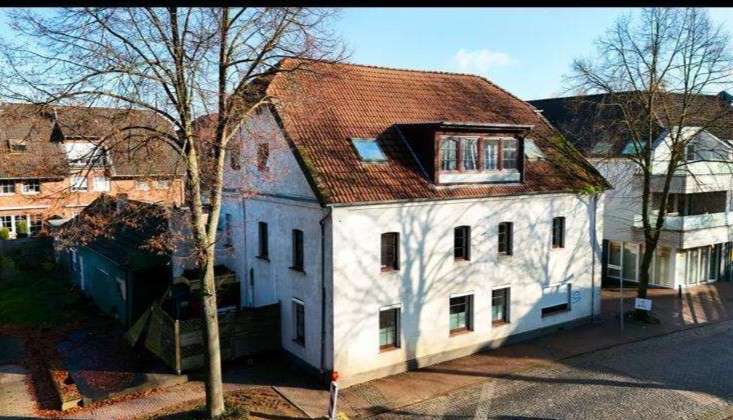 Einfamilienhaus Schwalmtal - 11 Zimmer, 333 m&sup2;, 420.000&euro; | Angebot:25157358