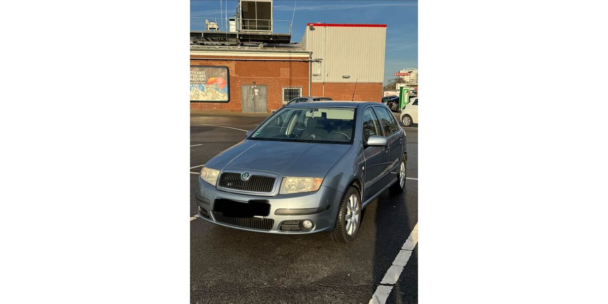 Skoda Fabia 107.000 km 2.000 &euro; Krefeld 47803