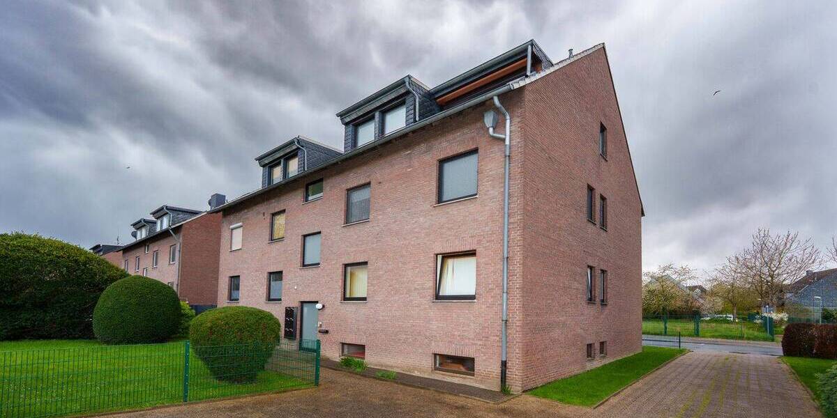 Etagenwohnung Neuss Rosellen - 3 Zimmer, 72 m&sup2;, 215.000&euro; | Angebot:26154718