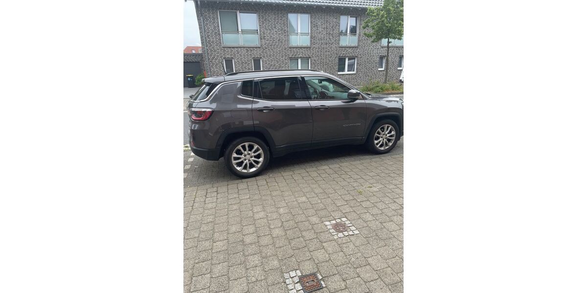 Jeep Compass 35.000 km 20.200 &euro; Jüchen 41363