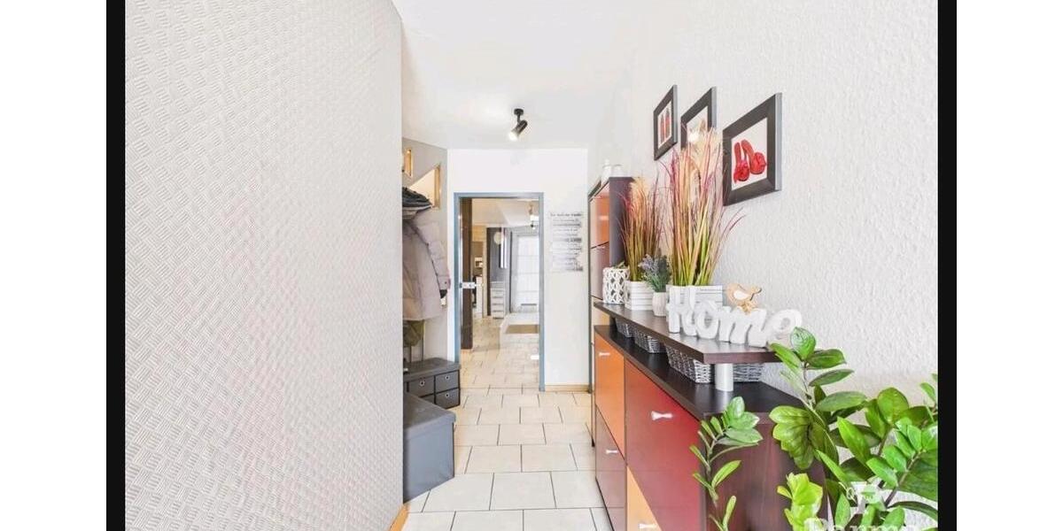 Etagenwohnung Frechen - 3 Zimmer, 83 m&sup2;, 289.000&euro; | Angebot:26130275