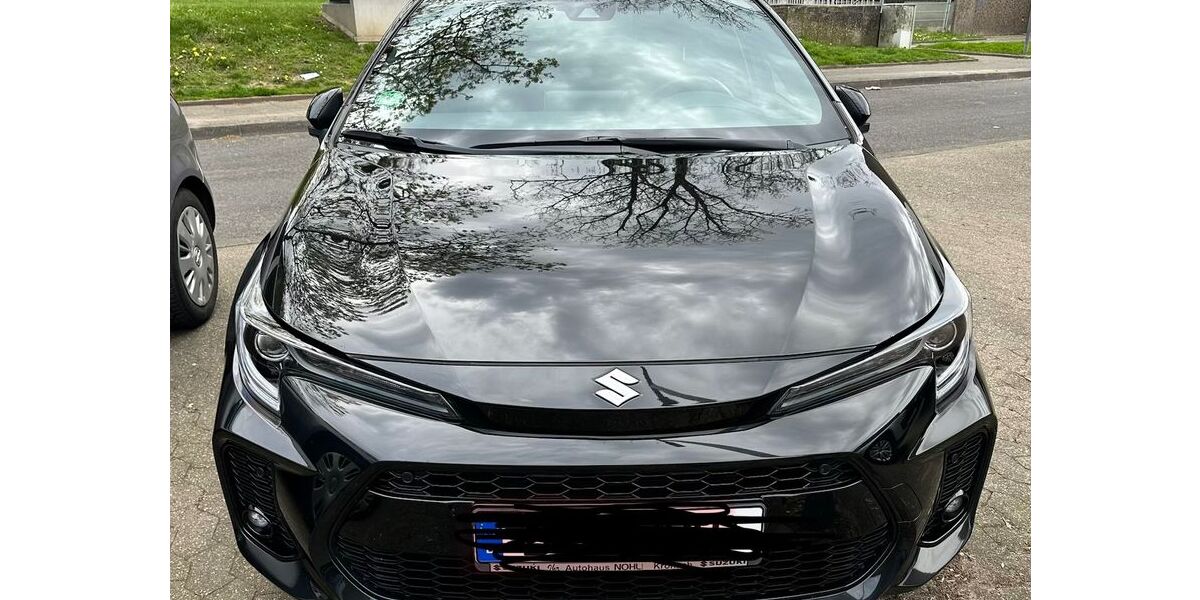 Suzuki Swace 109.780 km 18.500 &euro; Düsseldorf 40595