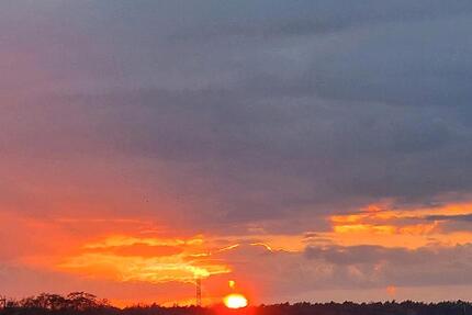 Haus Wegberg - 4 Zimmer, 120 m&sup2;, 300.000&euro; | Angebot:25632987