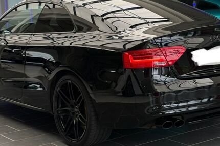 Audi A5 152.011 km 16.399 &euro; Mönchengladbach 41236