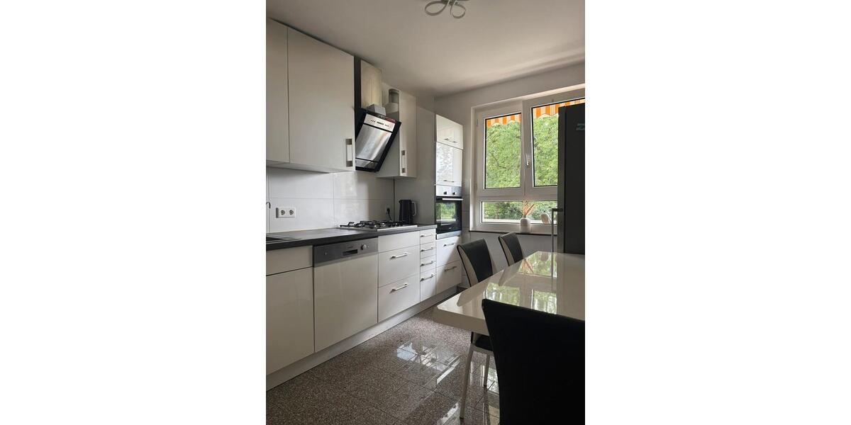 Etagenwohnung Krefeld Dießem - 3 Zimmer, 83 m&sup2;, 210.000&euro; | Angebot:26993468
