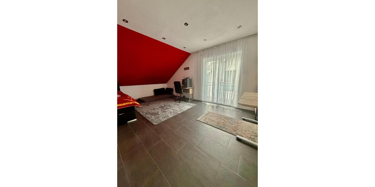 Einfamilienhaus Kerpen Balkhausen - 5 Zimmer, 146 m&sup2;, 1.900&euro; | Angebot:25789632