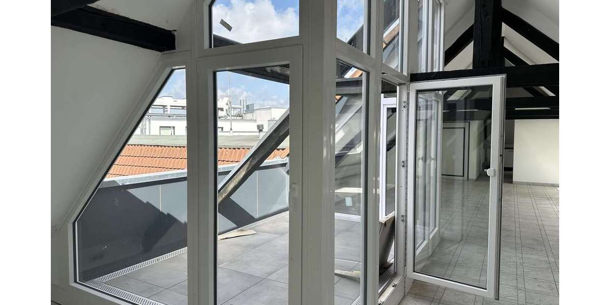 Etagenwohnung Krefeld Cracau - 1 Zimmer, 92 m&sup2;, 736&euro; | Angebot:21309958