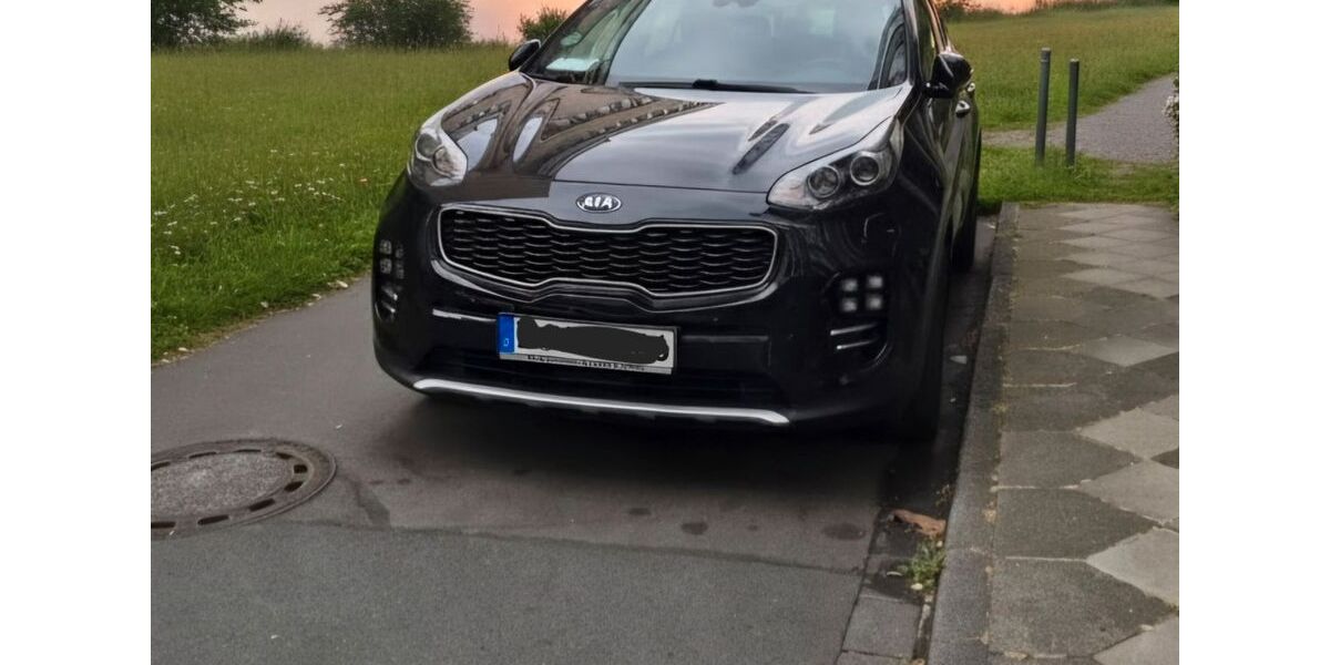 Kia Sportage 96.000 km 15.200 &euro; Düsseldorf 40212