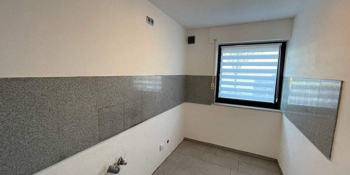 Reihenmittelhaus Mönchengladbach Wickrathberg - 3 Zimmer, 90 m&sup2;, 275.000&euro; | Angebot:25745908