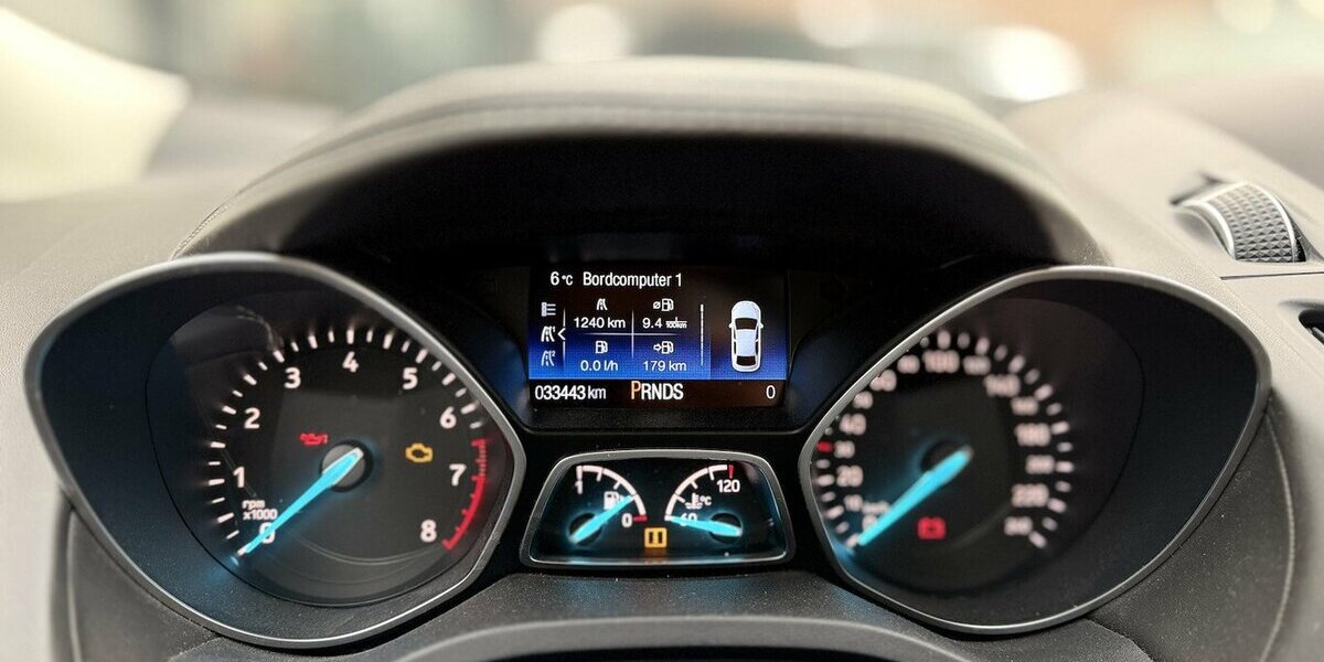 Ford Kuga Vignale / Panorama / Kamera / Keyless GO 34.000 km 21.890 &euro; Mönchengladbach 41066