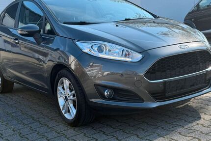 Ford Fiesta 87.987 km 6.995 &euro; Hilden 40721