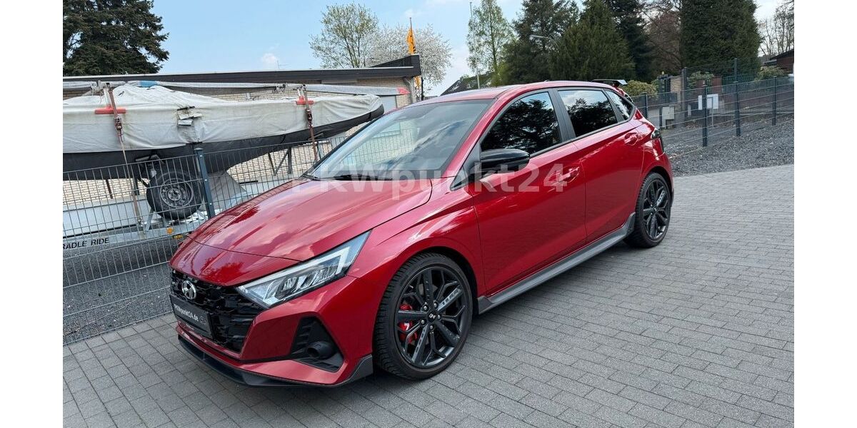 Hyundai i20 14.843 km 27.490 &euro; Wegberg 41844