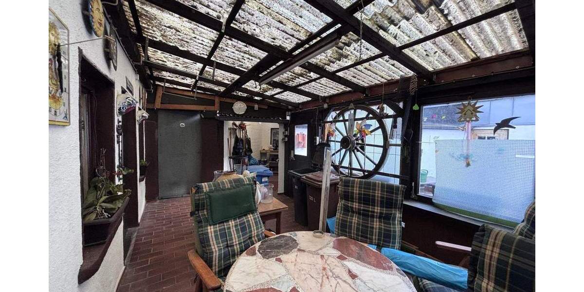 Mehrfamilienhaus, Wohnhaus Willich - 4 Zimmer, 75 m&sup2;, 150.000&euro; | Angebot:25774988