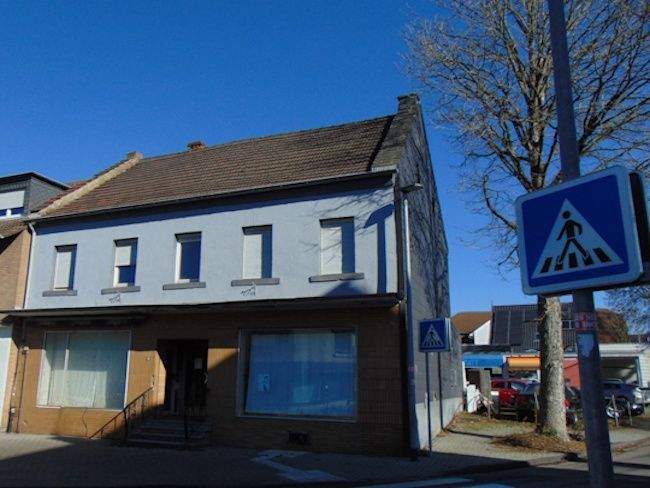 Mehrfamilienhaus, Wohnhaus Bergheim Oberaußem - 5 Zimmer, 160 m&sup2;, 189.000&euro; | Angebot:25666552