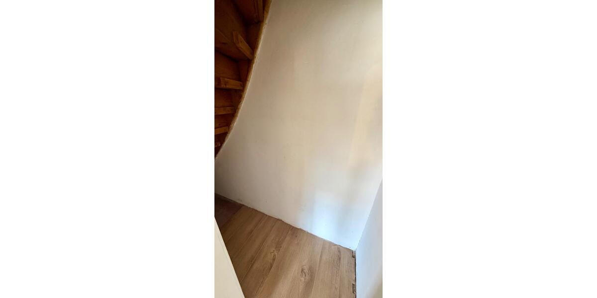 Etagenwohnung Düsseldorf Pempelfort - 3 Zimmer, 1.850 m&sup2;, 1.850&euro; | Angebot:26262958