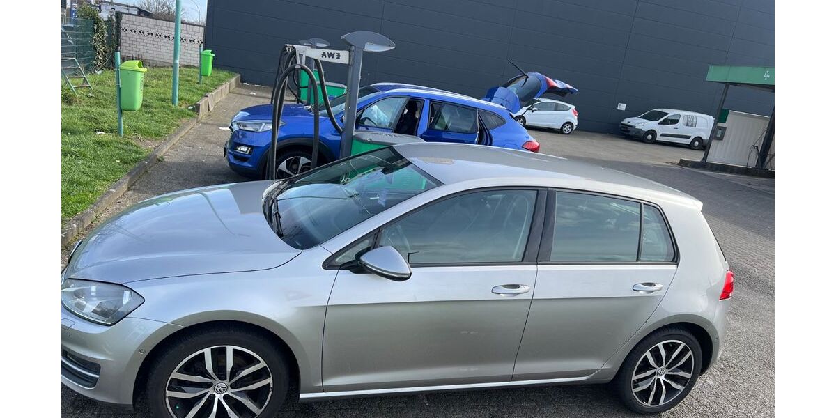 VW Golf 168.000 km 7.750 &euro; Mönchengladbach 41066