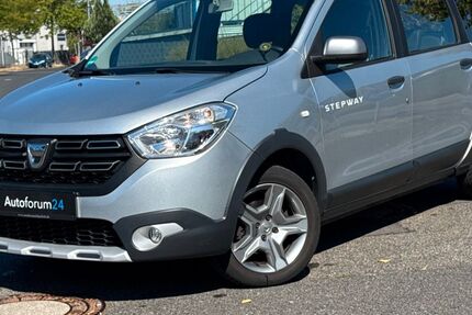 Dacia Lodgy 103.000 km 10.499 &euro; Jülich 52428