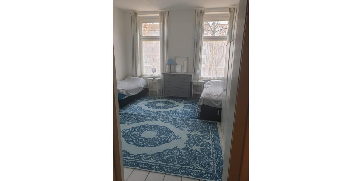 Etagenwohnung Krefeld Benrad - 4 Zimmer, 100 m&sup2;, 1.300&euro; | Angebot:25874620