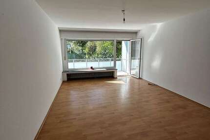 Wohnung Mönchengladbach Süd - 4 Zimmer, 110 m&sup2;, 1.300&euro; | Angebot:26216888