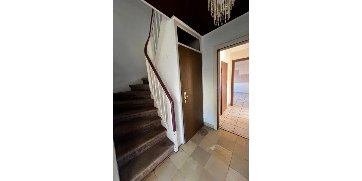 Doppelhaushälfte Mönchengladbach West - 4 Zimmer, 88 m&sup2;, 220.000&euro; | Angebot:25308802