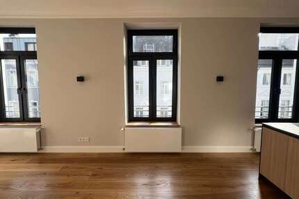 Wohnung Düsseldorf Pempelfort - 4 Zimmer, 87 m&sup2;, 798.000&euro; | Angebot:26235402