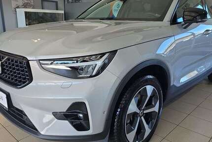 Volvo XC40 26.925 km 32.950 &euro; Bergheim 50126